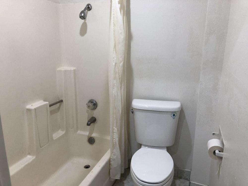 Los Angeles Inn & Suites - Lax West Athens Экстерьер фото