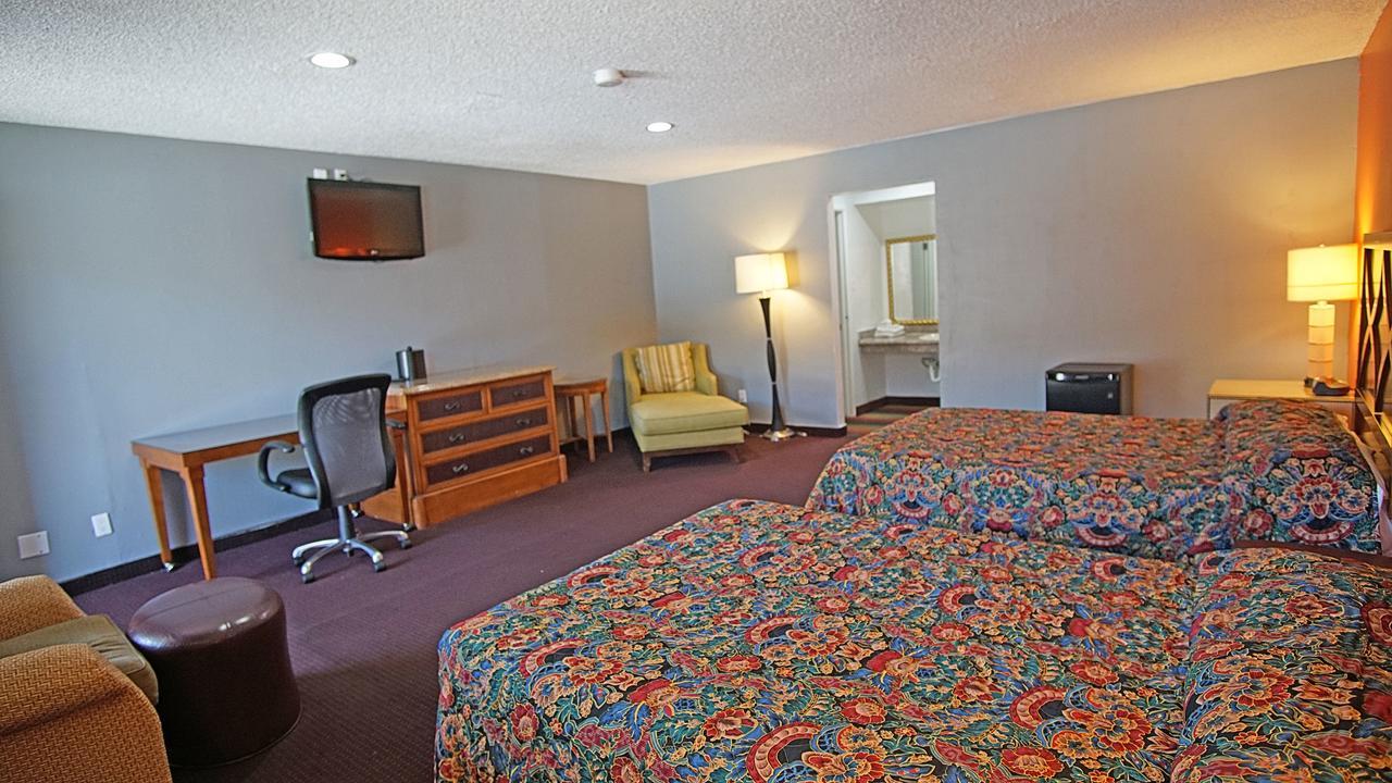 Los Angeles Inn & Suites - Lax West Athens Экстерьер фото