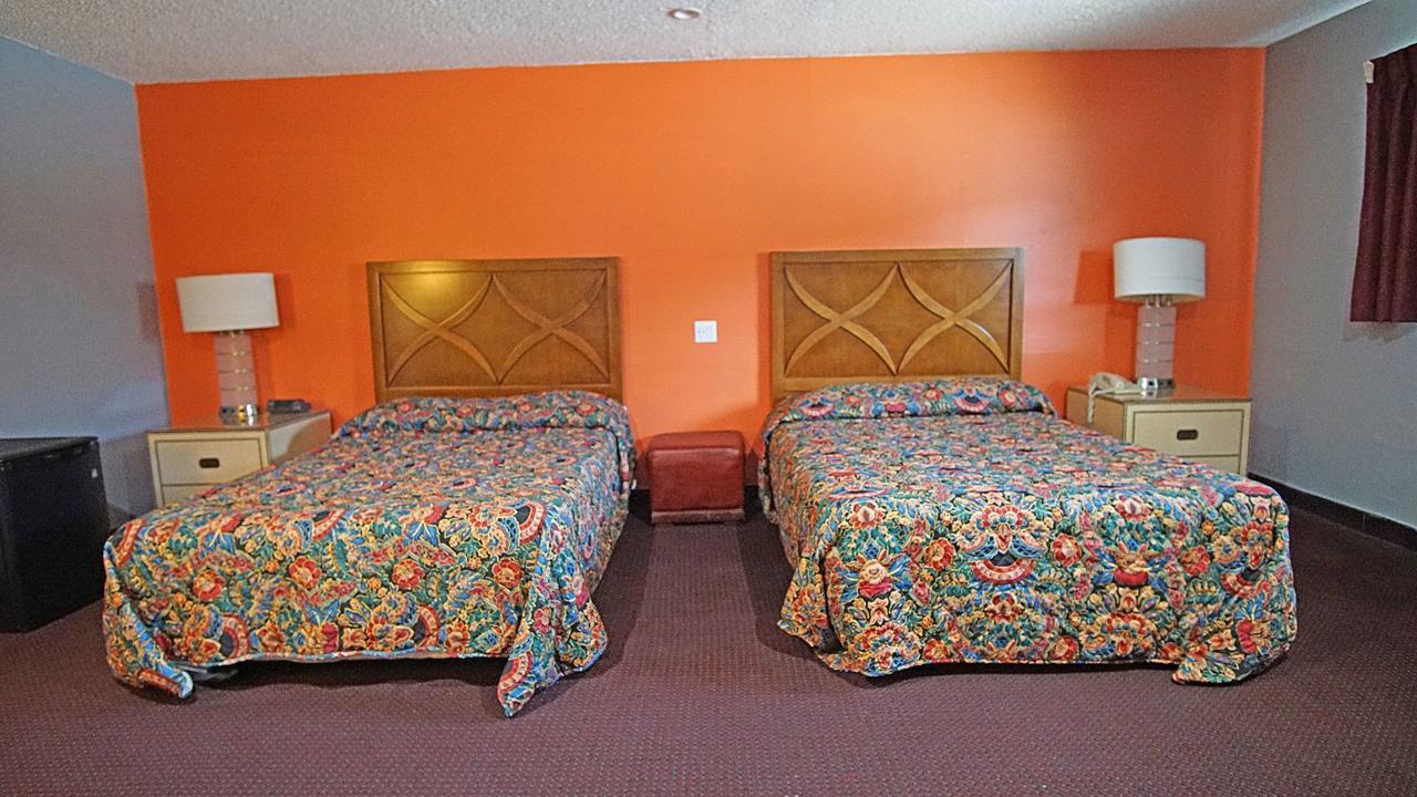 Los Angeles Inn & Suites - Lax West Athens Экстерьер фото